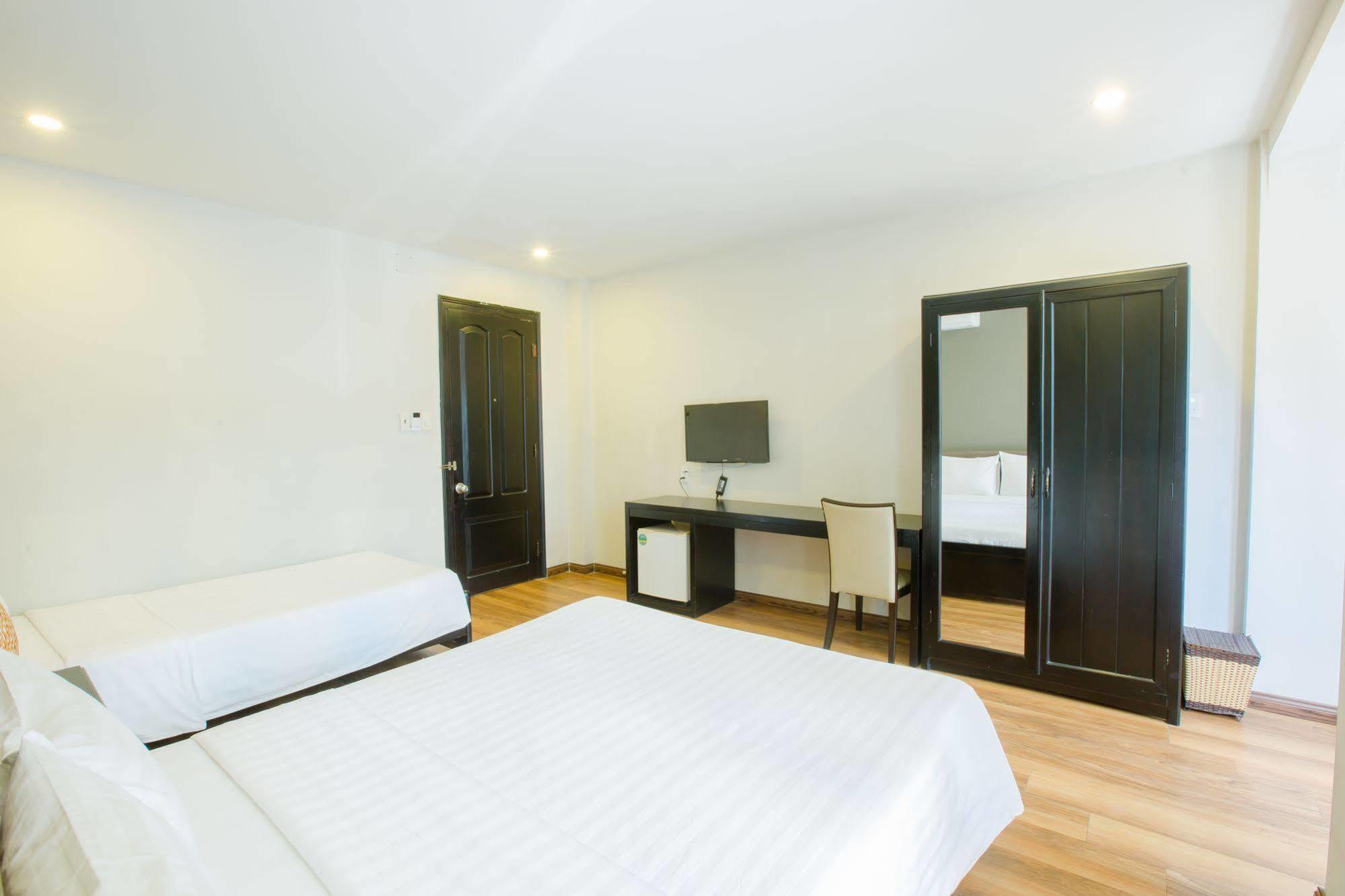 נה טראנג Sun Flower Hotel מראה חיצוני תמונה