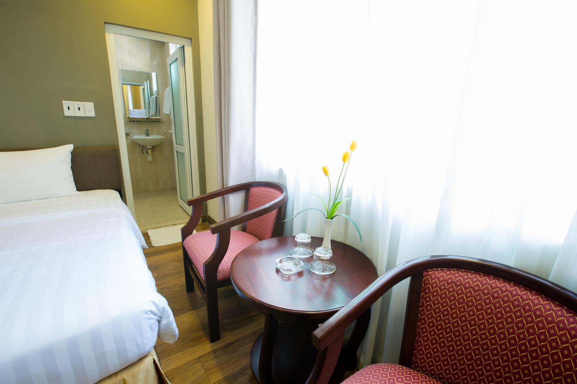 נה טראנג Sun Flower Hotel מראה חיצוני תמונה